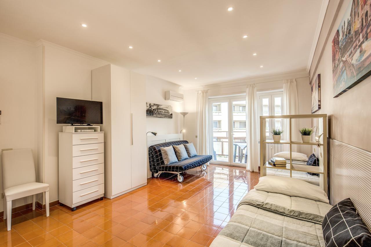 Rome4Guest Ostia 2 Apartment Ngoại thất bức ảnh